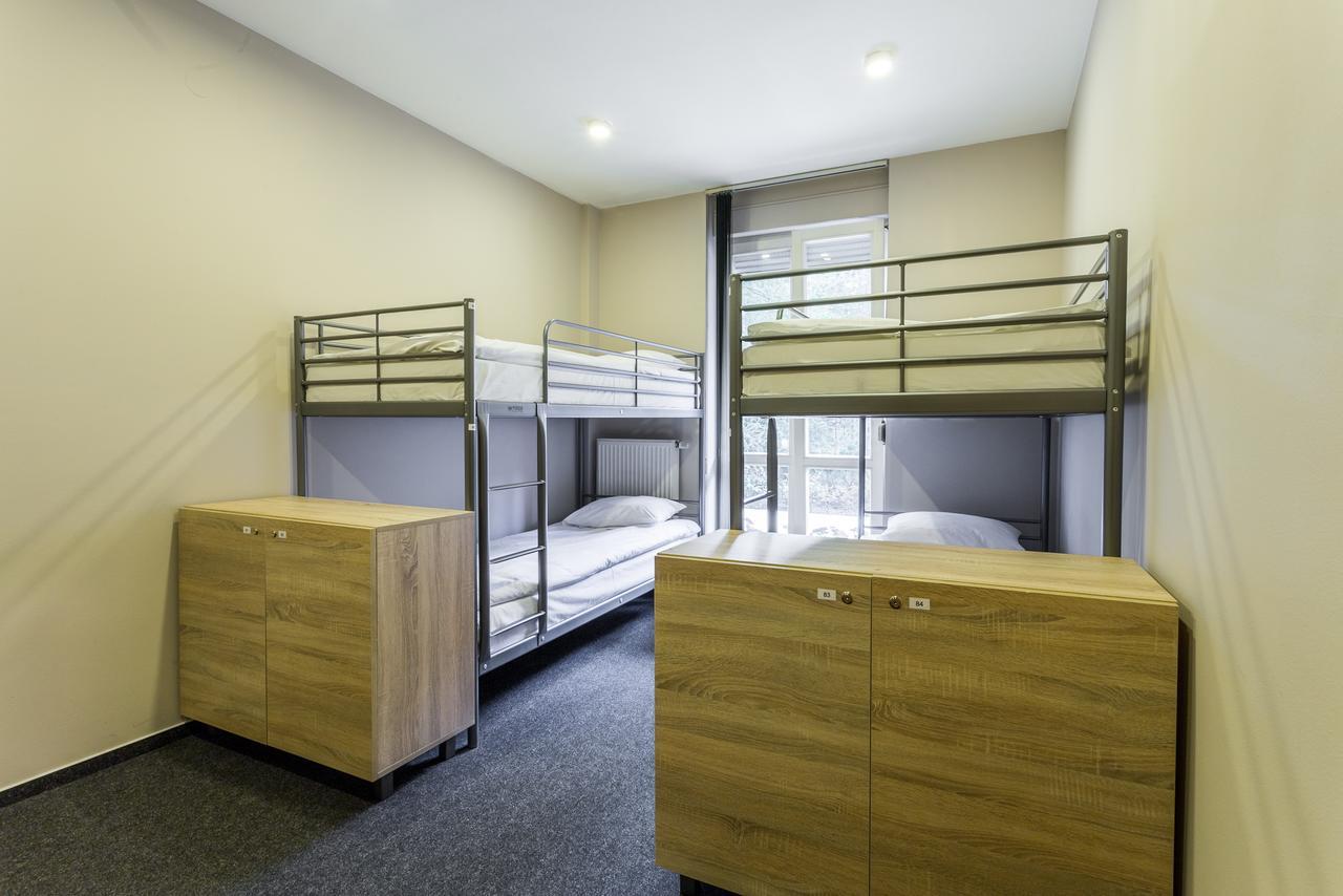 Greenwood Hostel Centrum วอร์ซอ ภายนอก รูปภาพ
